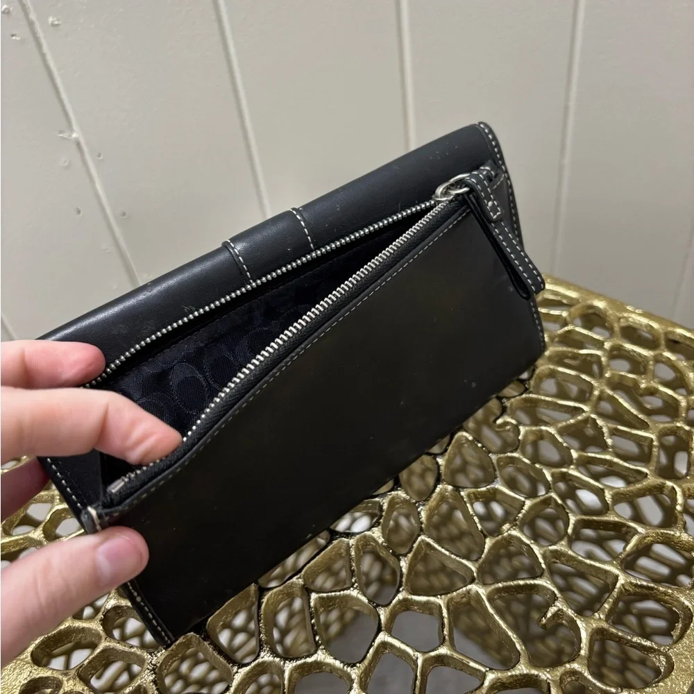 Coach Black Leather Clutch Wallet